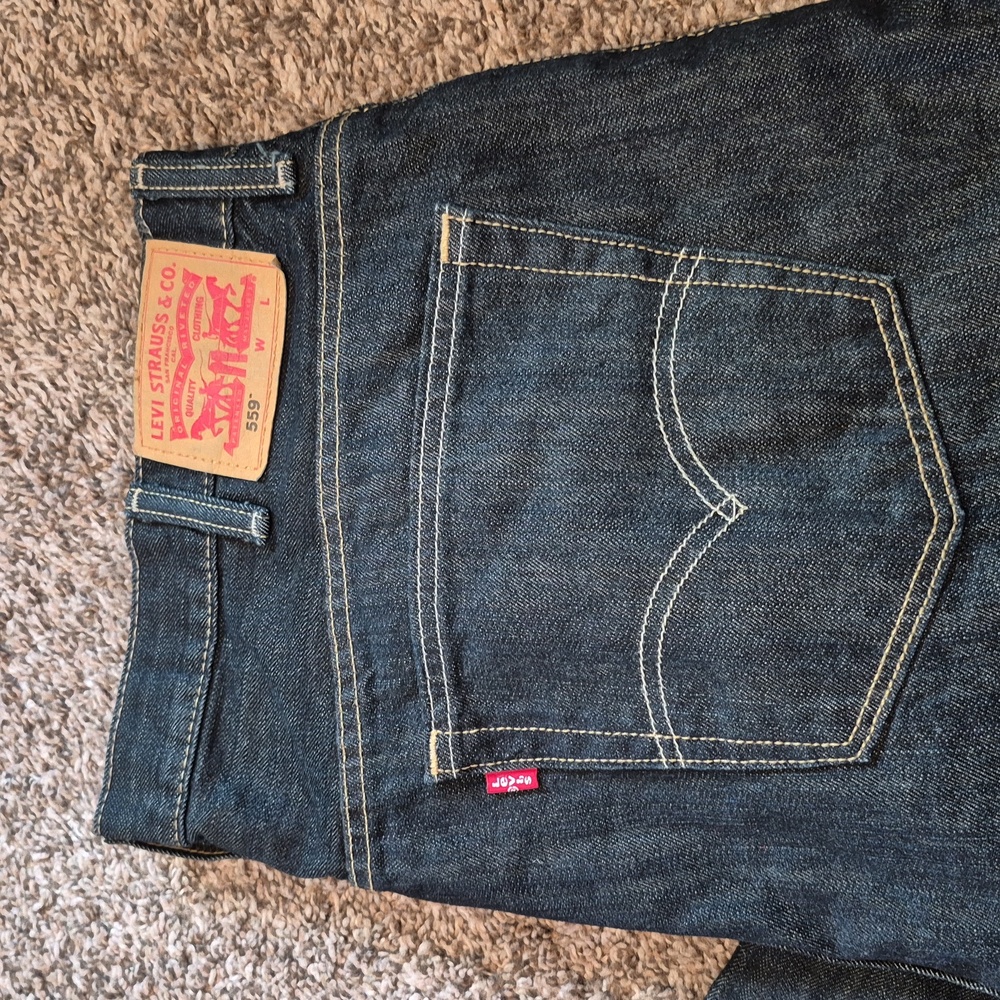 Levi's Men's Dark Blue Jeans - Picture 2 of 9